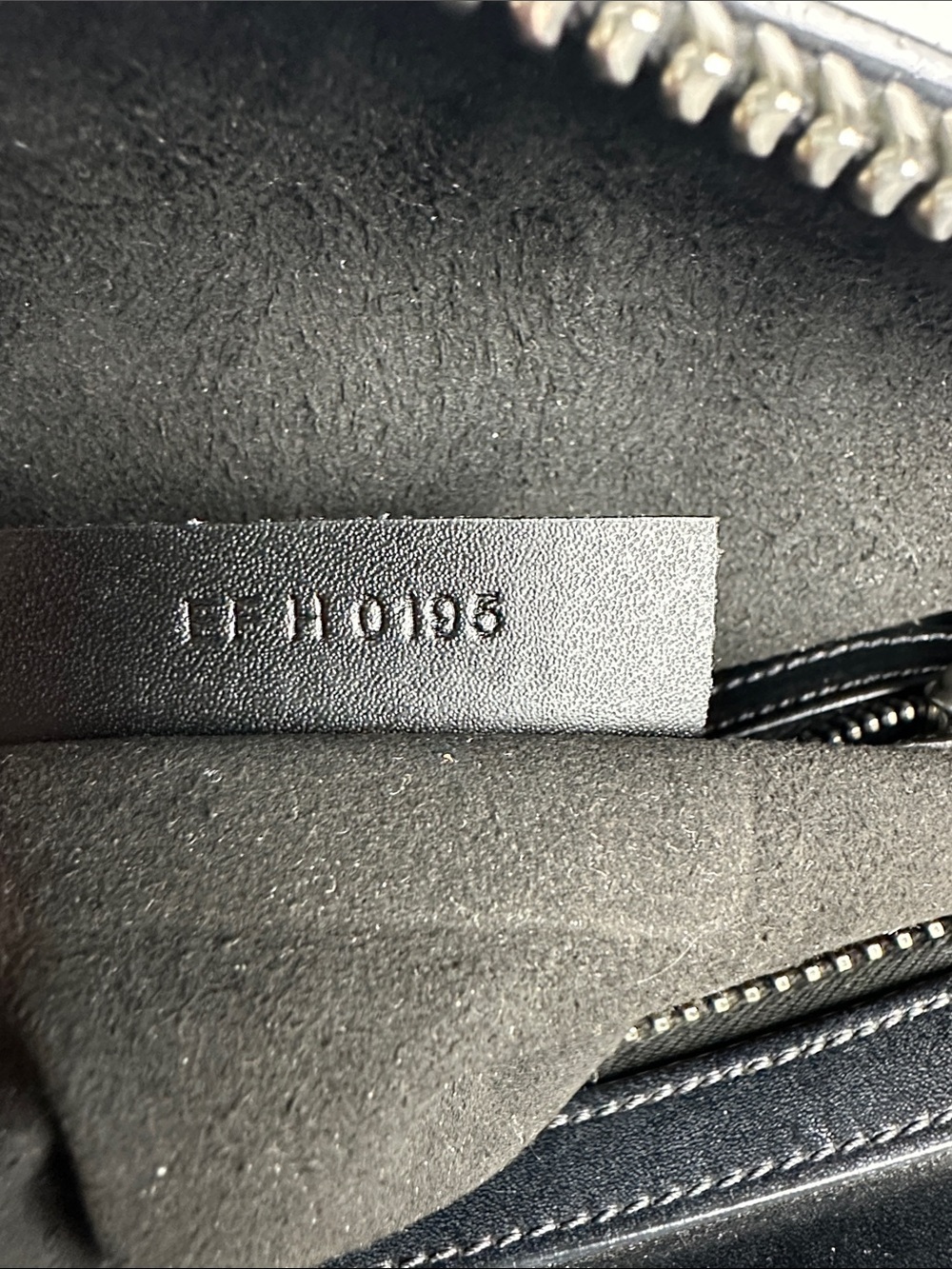 💯Authentic Givenchy Black Leather Star Satchel Crossbody Bag🍀 - Picture 10 of 16